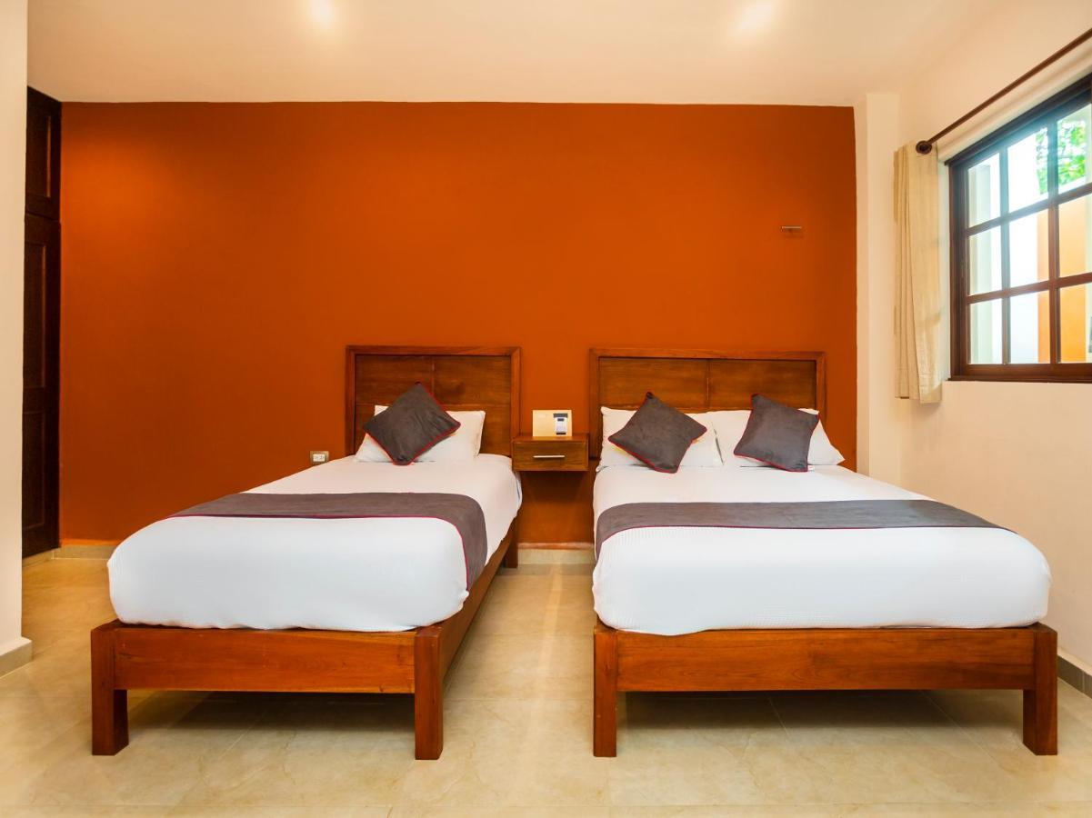 סלסטון Hotel Beach Don Gonzalo מראה חיצוני תמונה