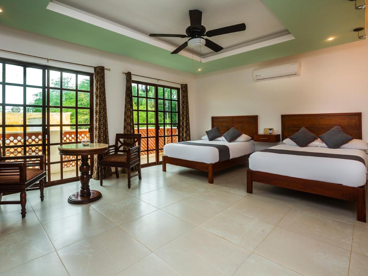 סלסטון Hotel Beach Don Gonzalo מראה חיצוני תמונה