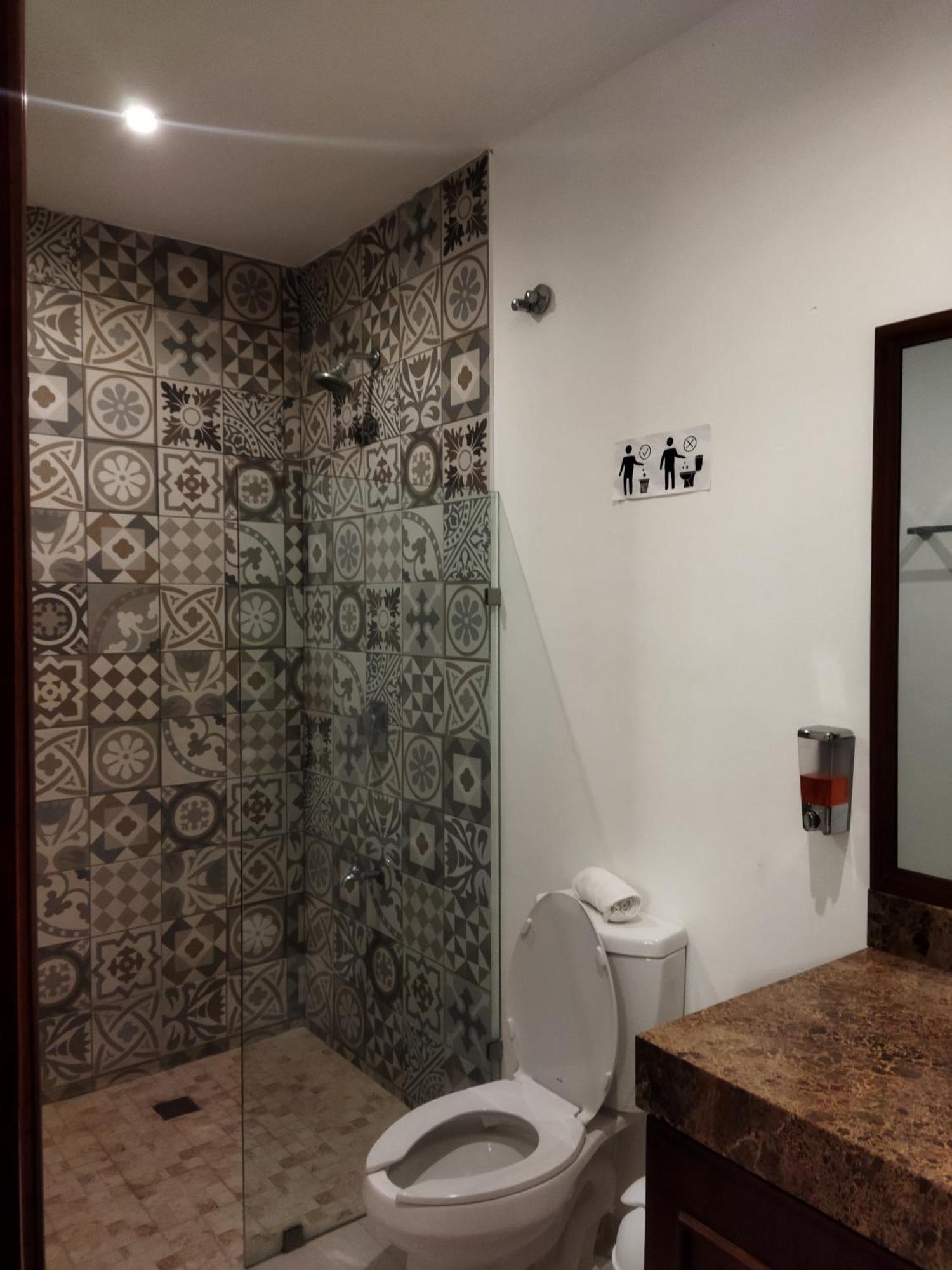 סלסטון Hotel Beach Don Gonzalo מראה חיצוני תמונה