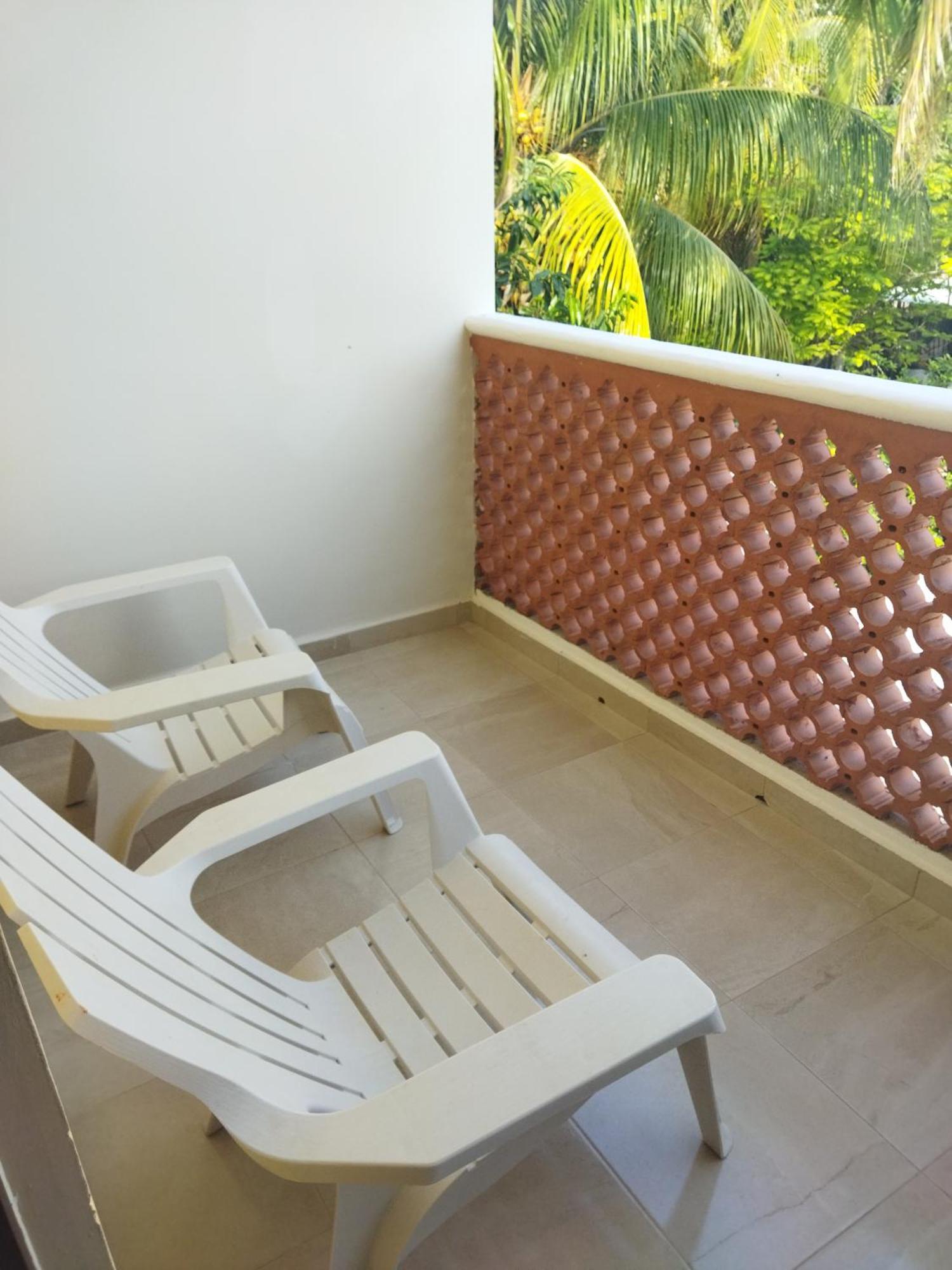 סלסטון Hotel Beach Don Gonzalo מראה חיצוני תמונה